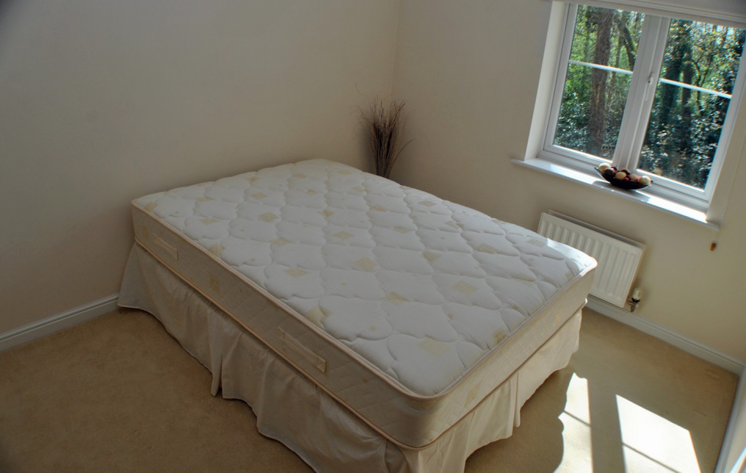 2 bedroom Flat for Letting Collingtree Court, Warwick Road