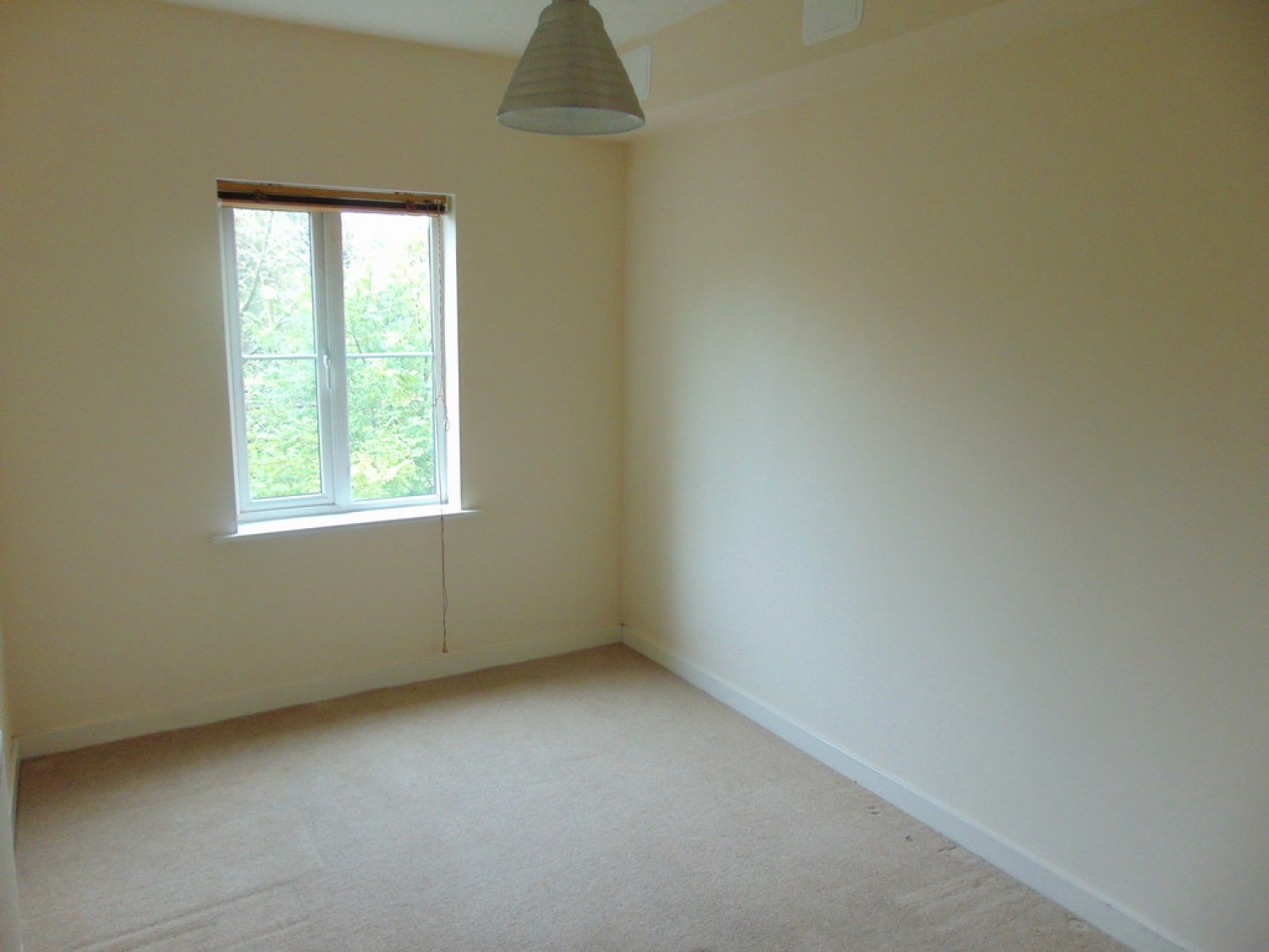 2 bedroom Flat for Letting Rea Road, Northfield