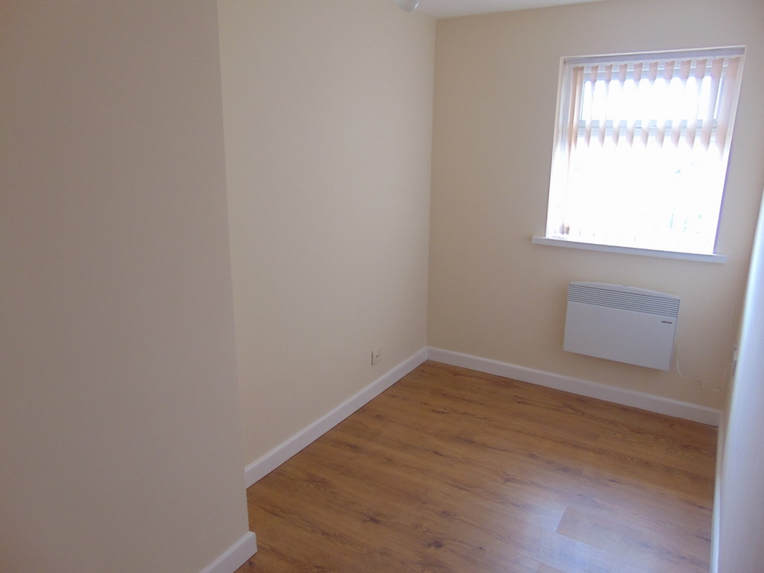 2 bedroom Flat for Letting Golden Cross Lane, Catshill