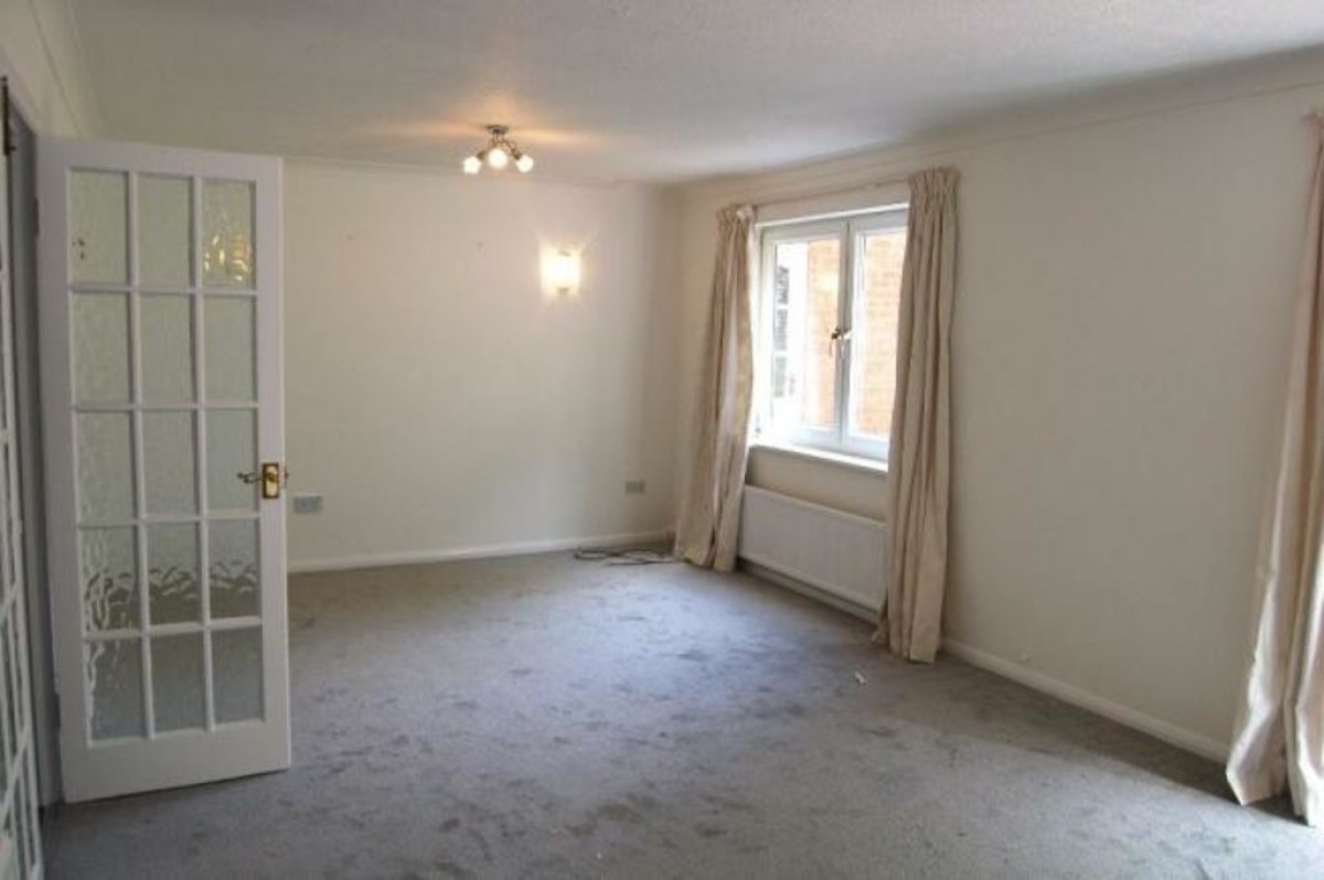 Framefield Drive, Damson Parkway