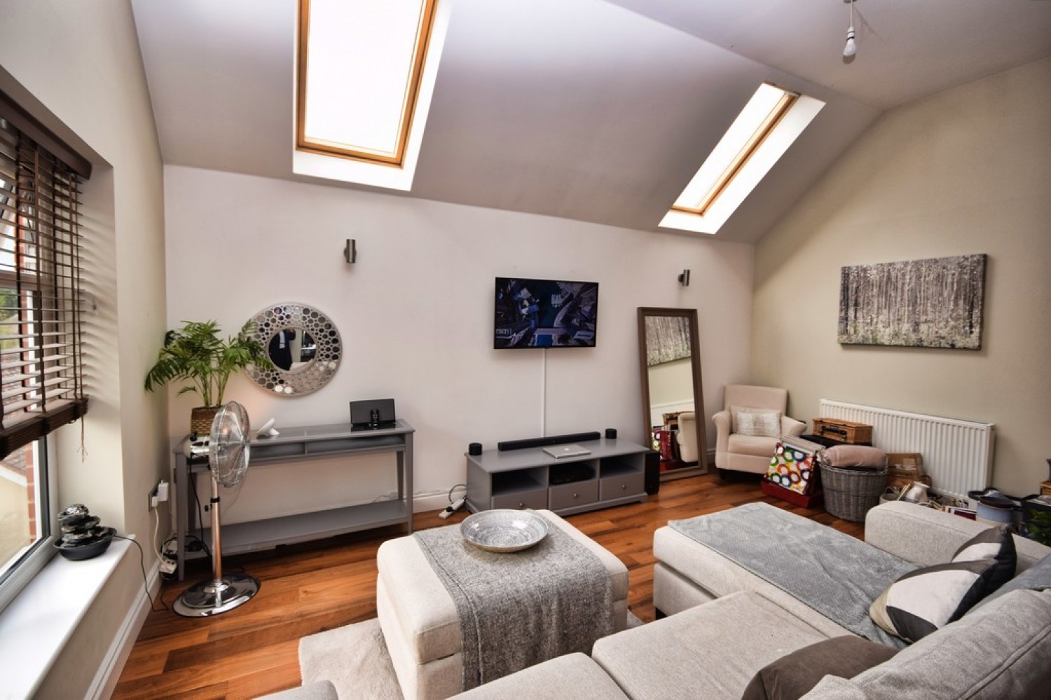 2 bedroom Flat in Drayton Court, Broad Lane, Kings Heath