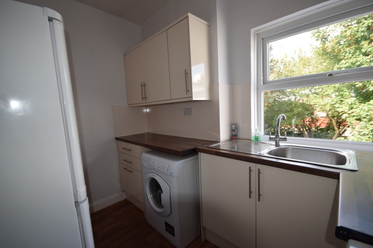 Haslucks Green Road, Shirley