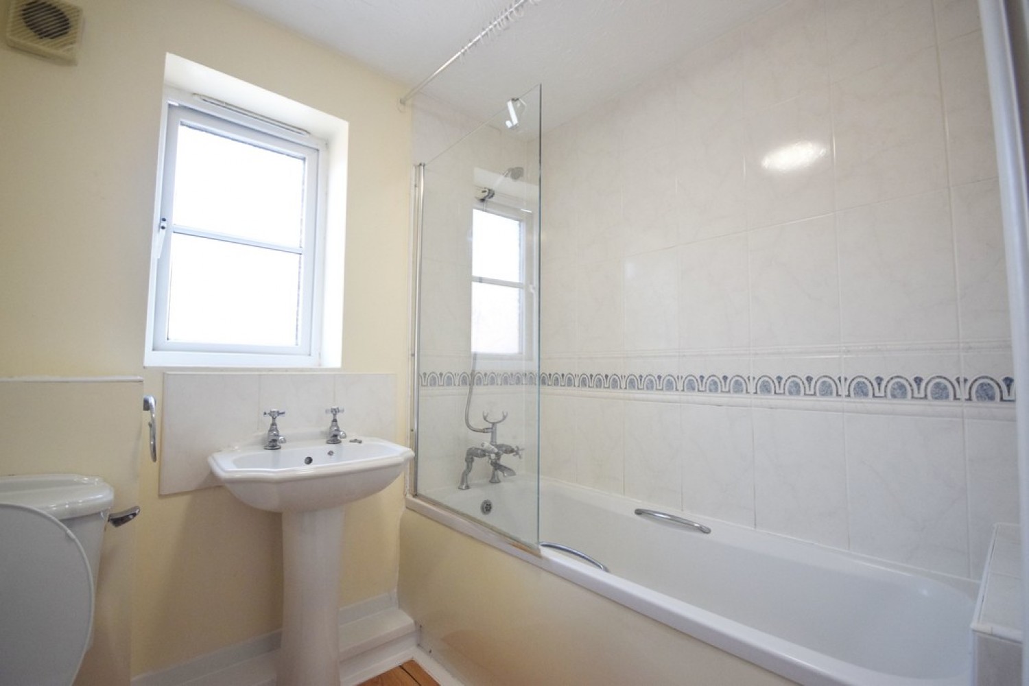 Rumbush Lane, Dickens Heath