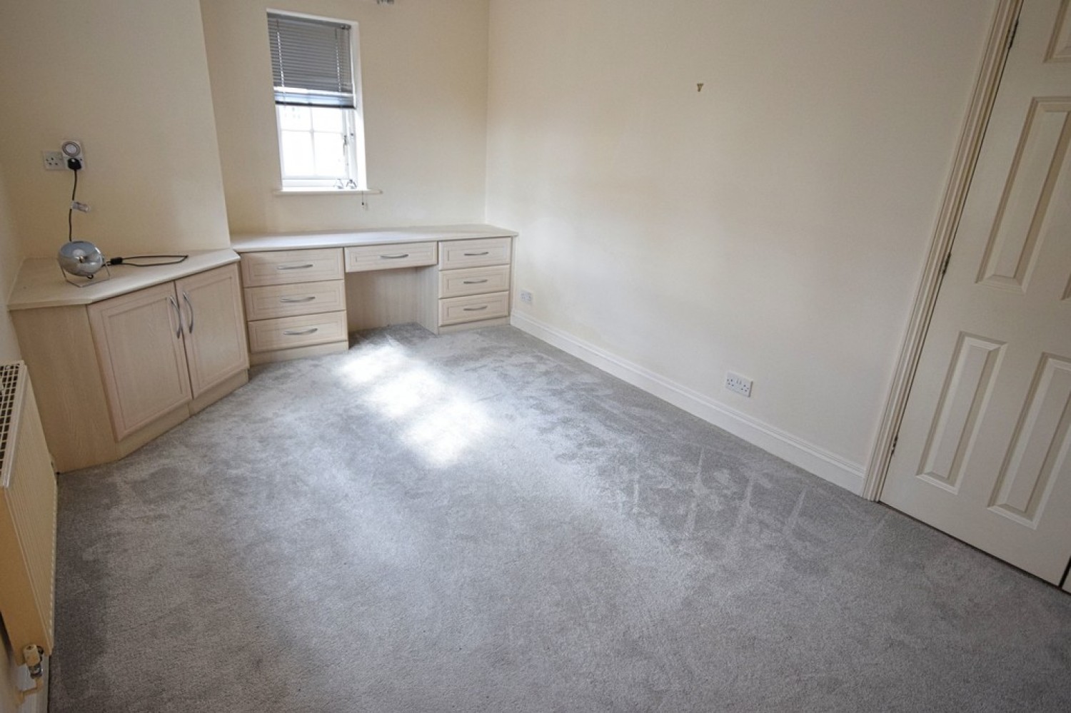 5 bedroom House for Letting Spring Close, Solihull