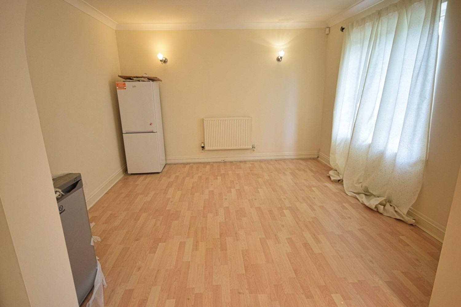 5 bedroom House for Letting Spring Close, Solihull