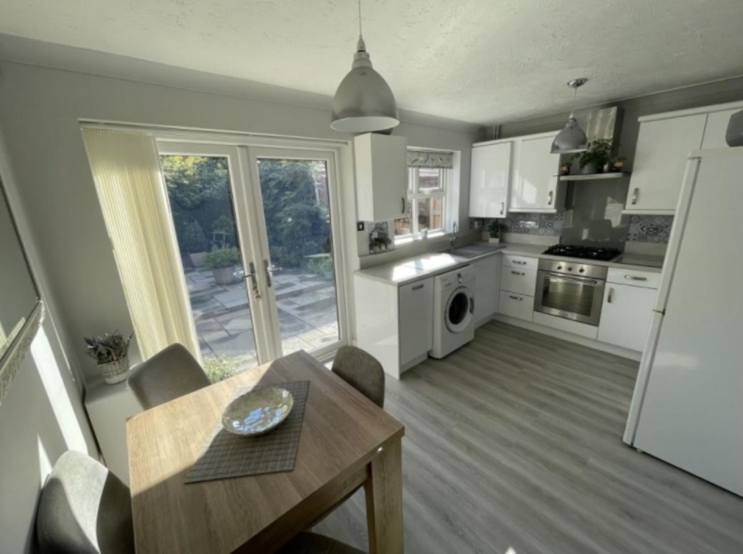 Rumbush Lane, Dickens Heath