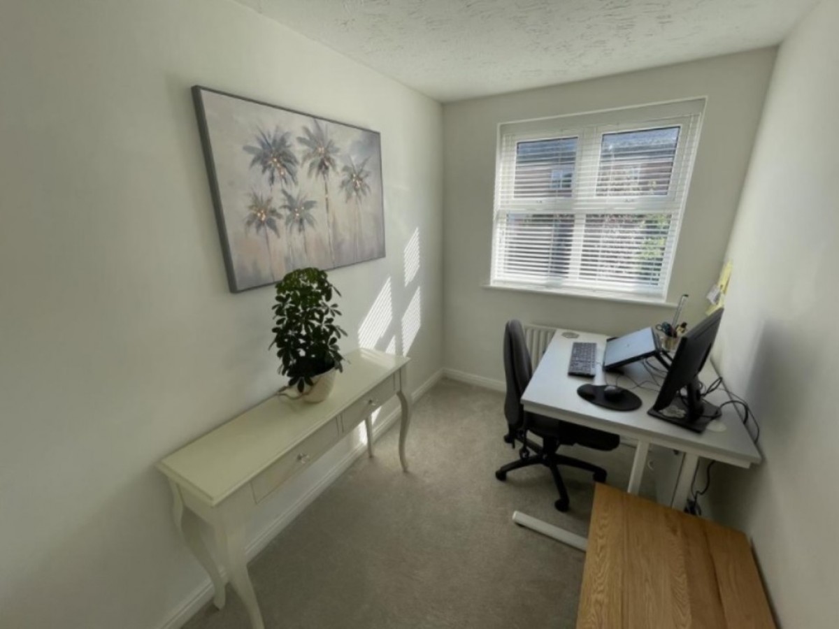 Rumbush Lane, Dickens Heath