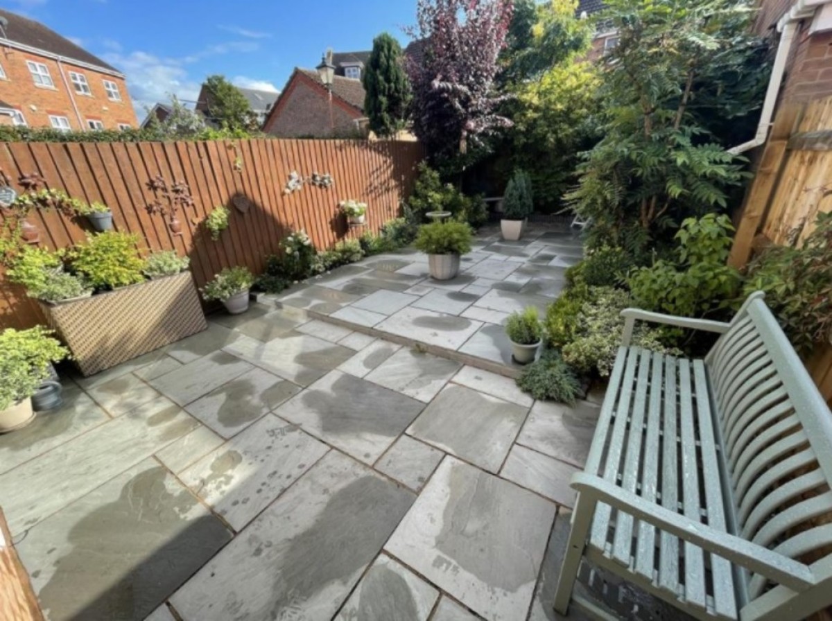 Rumbush Lane, Dickens Heath