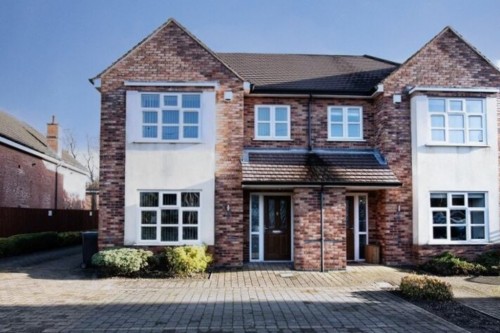 2 Laurel Court