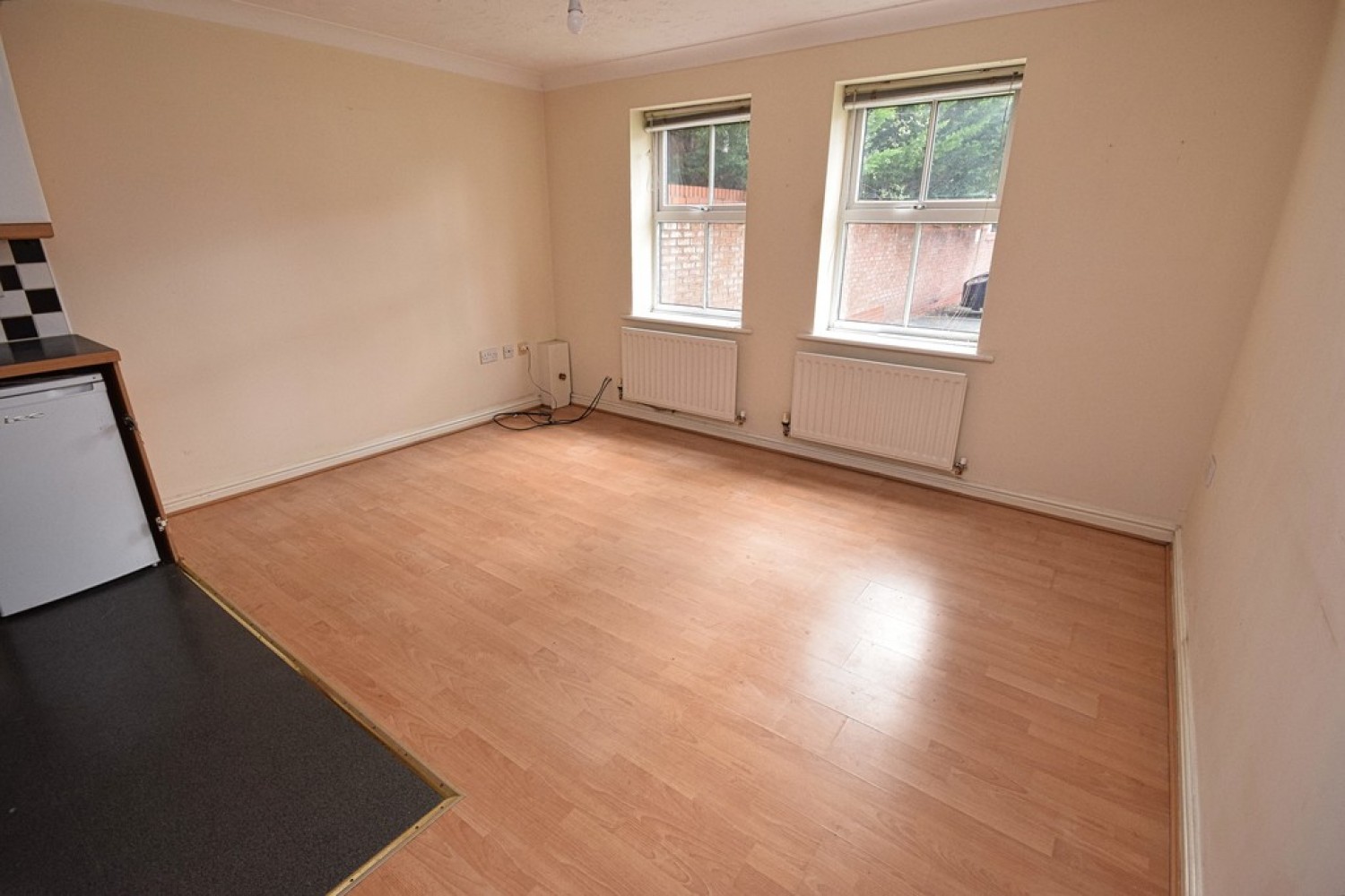 2 bedroom Flat for Sale Ascote Lane, Dickens Heath