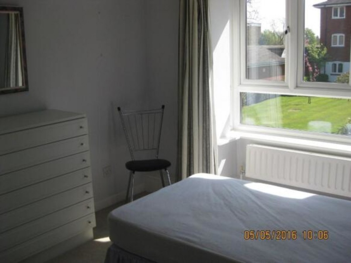 Queens Court, Alderham Close