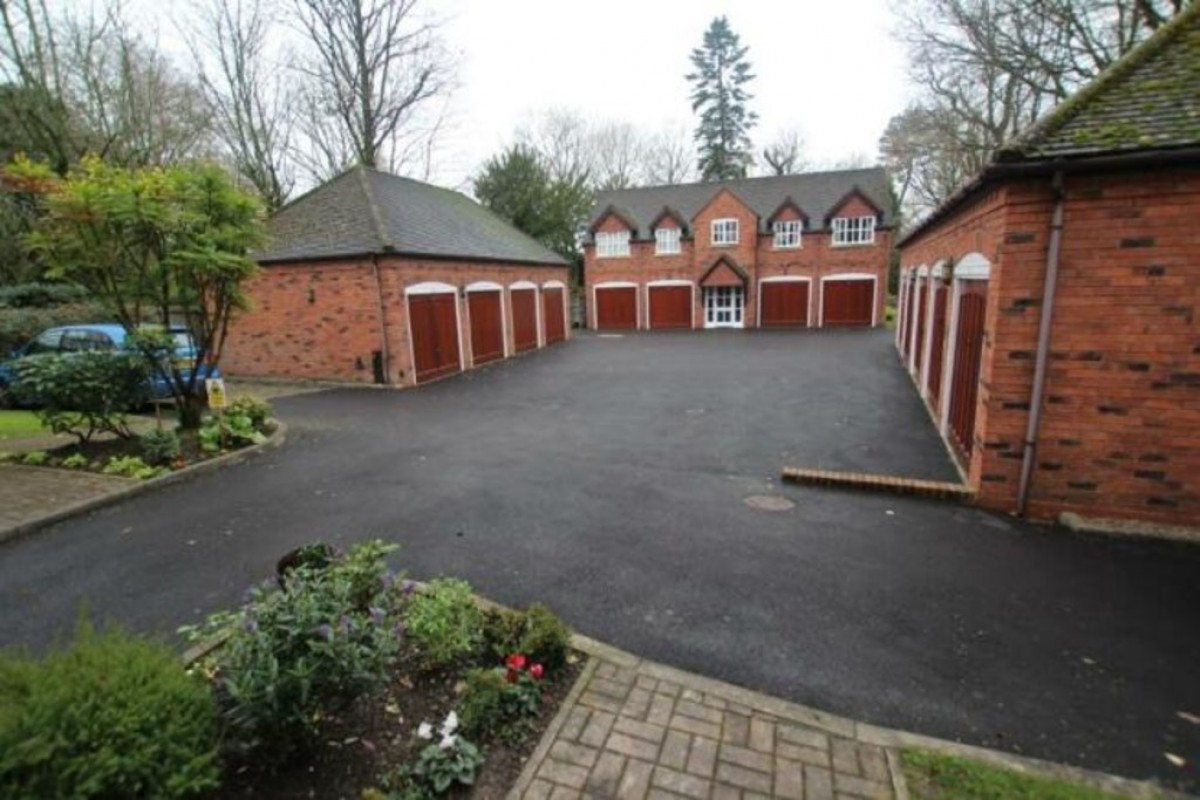 Blossomfield Gardens, Solihull