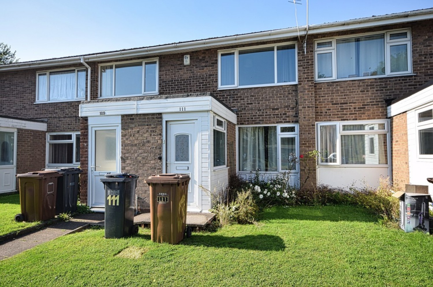 2 bedroom Flat for Sale Walsgrave Drive, Solihull, West Midlands
