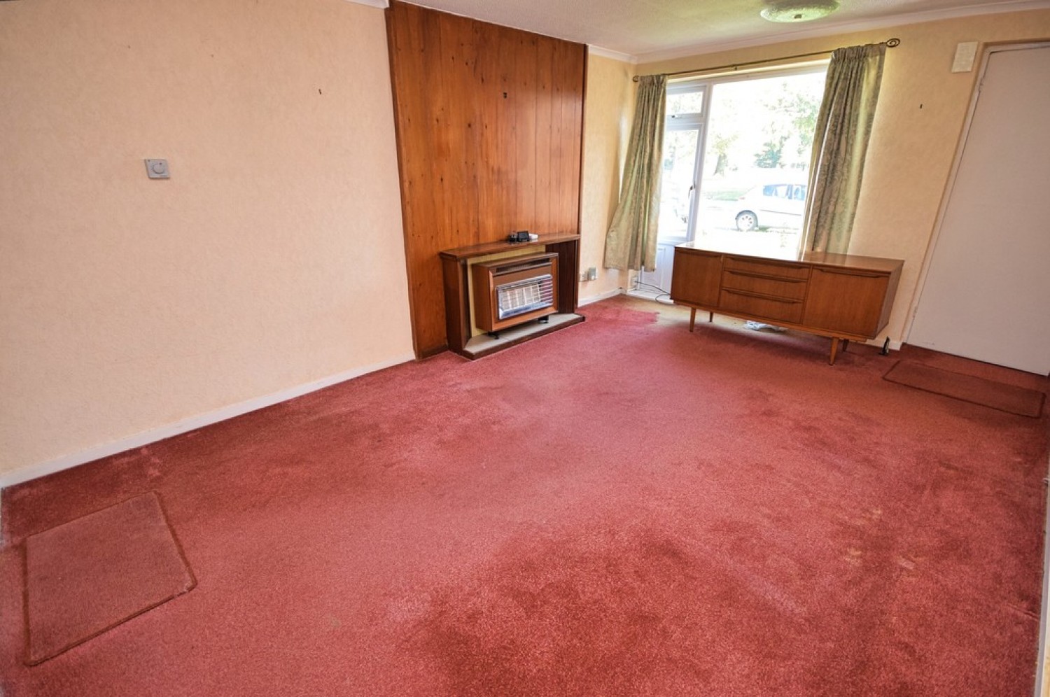 2 bedroom Flat for Sale Walsgrave Drive, Solihull, West Midlands