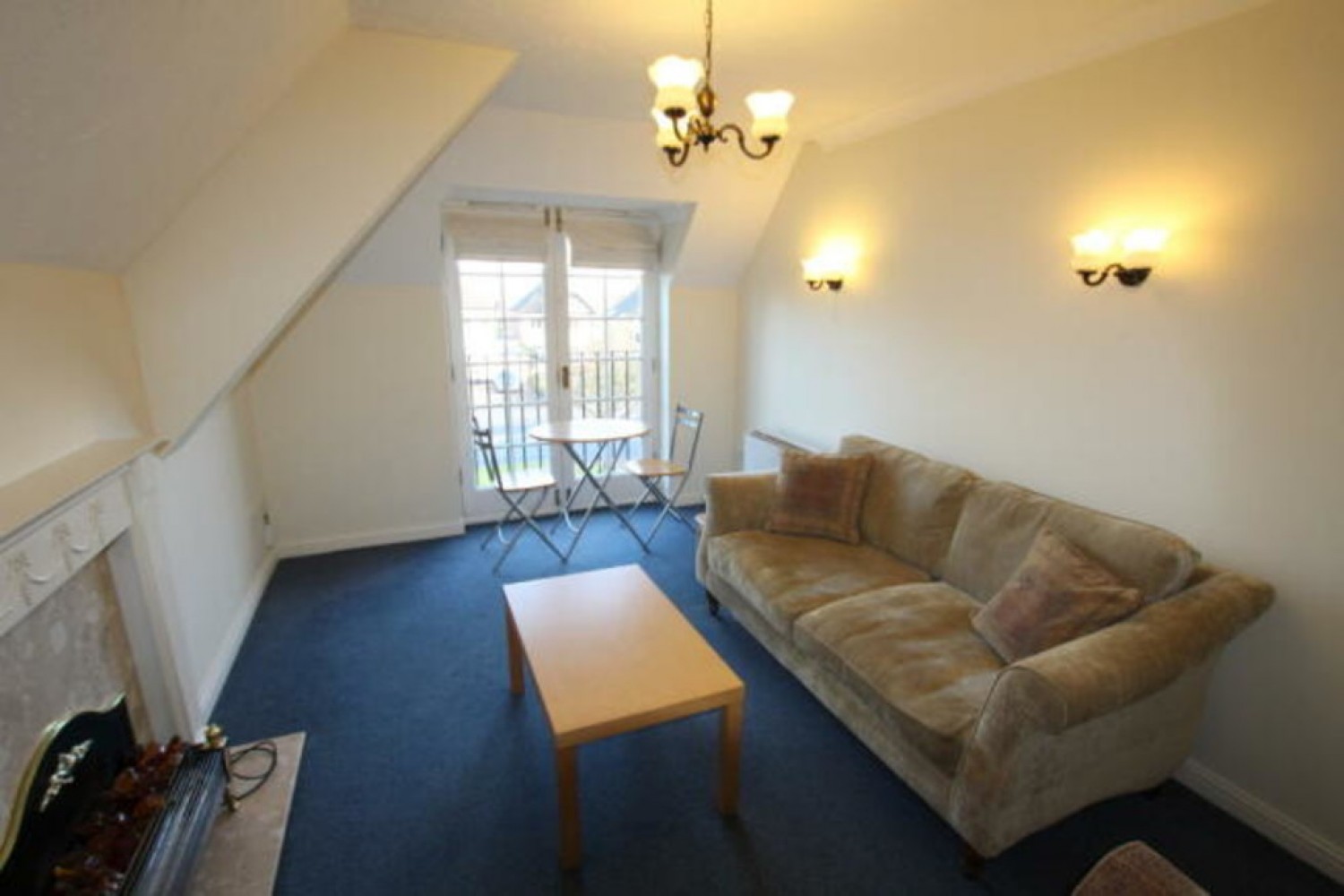 Warwick Park Court