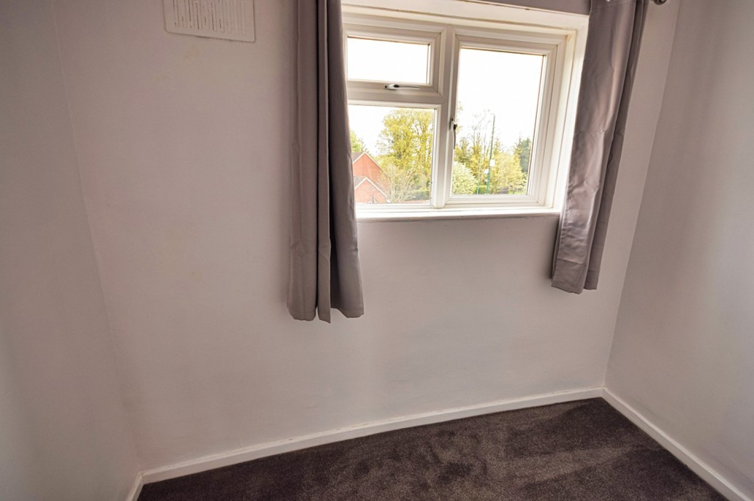 2 bedroom Flat for Letting Stratford Road, Shirley