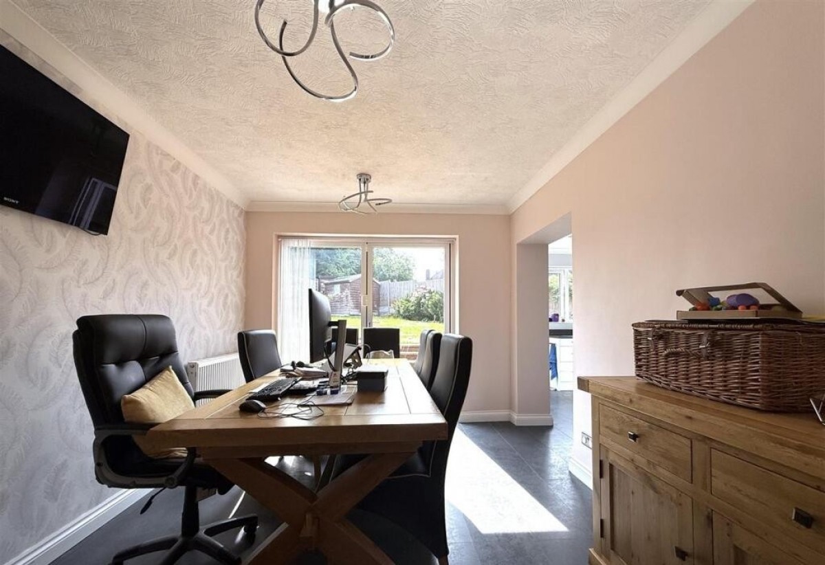 Tanhouse Farm Road, Elmdon