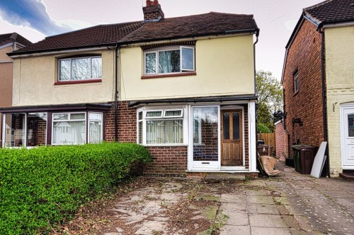 Sandy Hill Road, Shirley