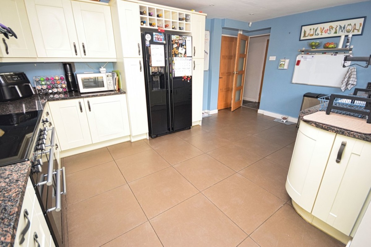 Clifton Crescent, Solihull