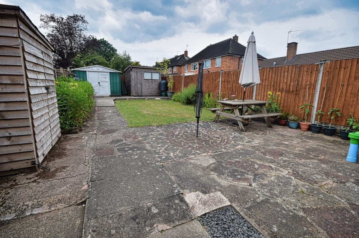 Wixford Grove, Shirley