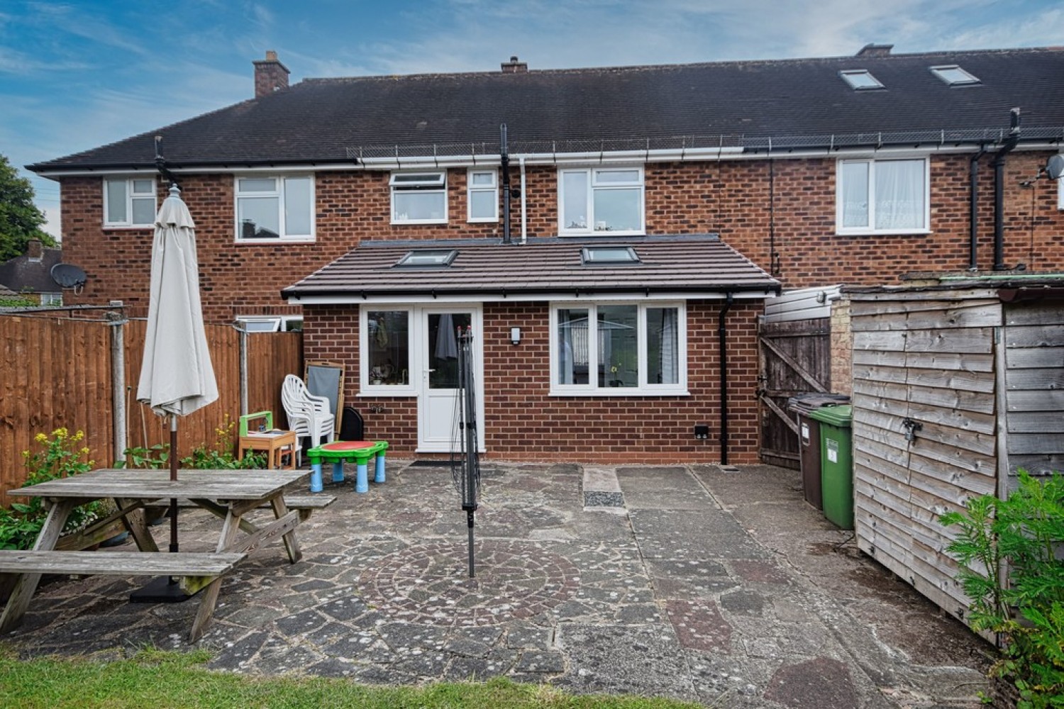 Wixford Grove, Shirley