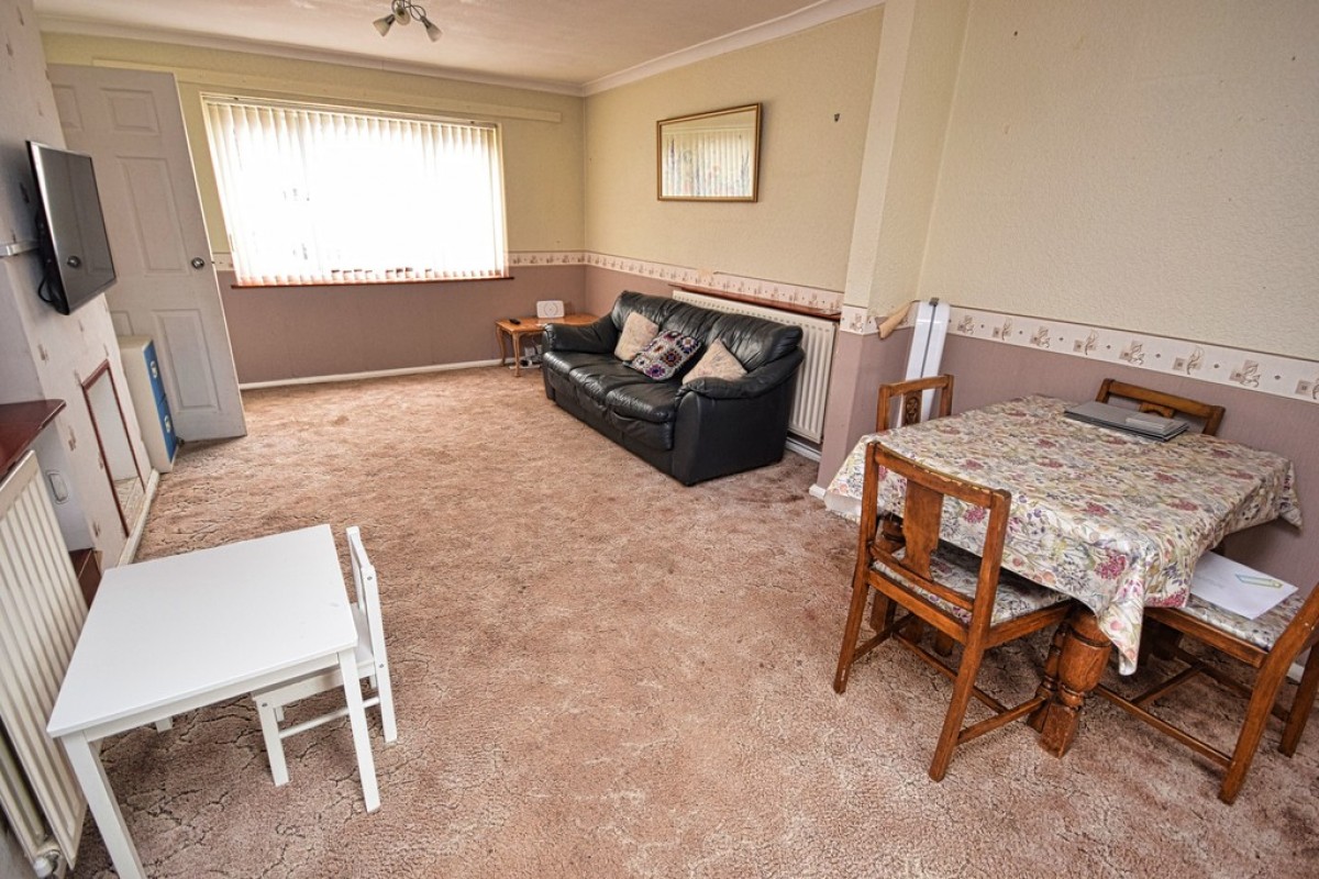 Wixford Grove, Shirley