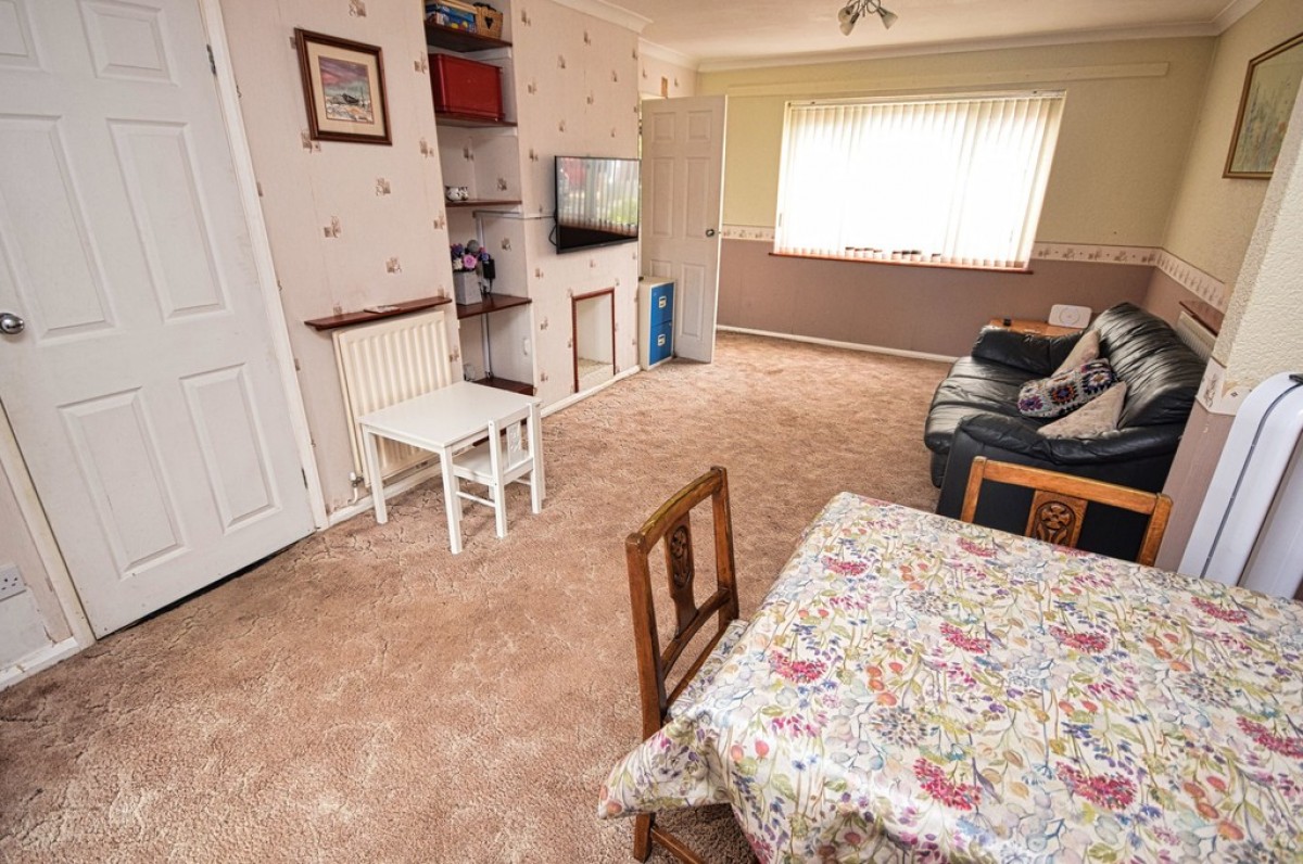 Wixford Grove, Shirley
