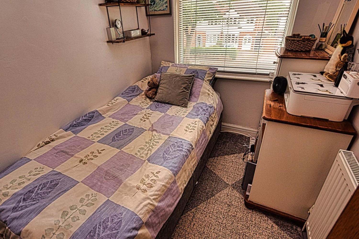 3 bedroom House for Sale Stroud Road, Shirley