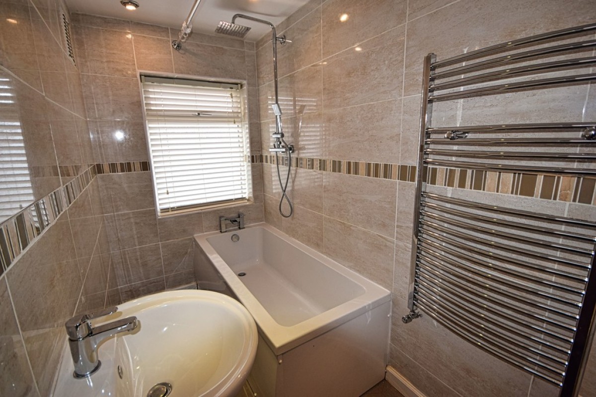 Dovercourt Road, Sheldon