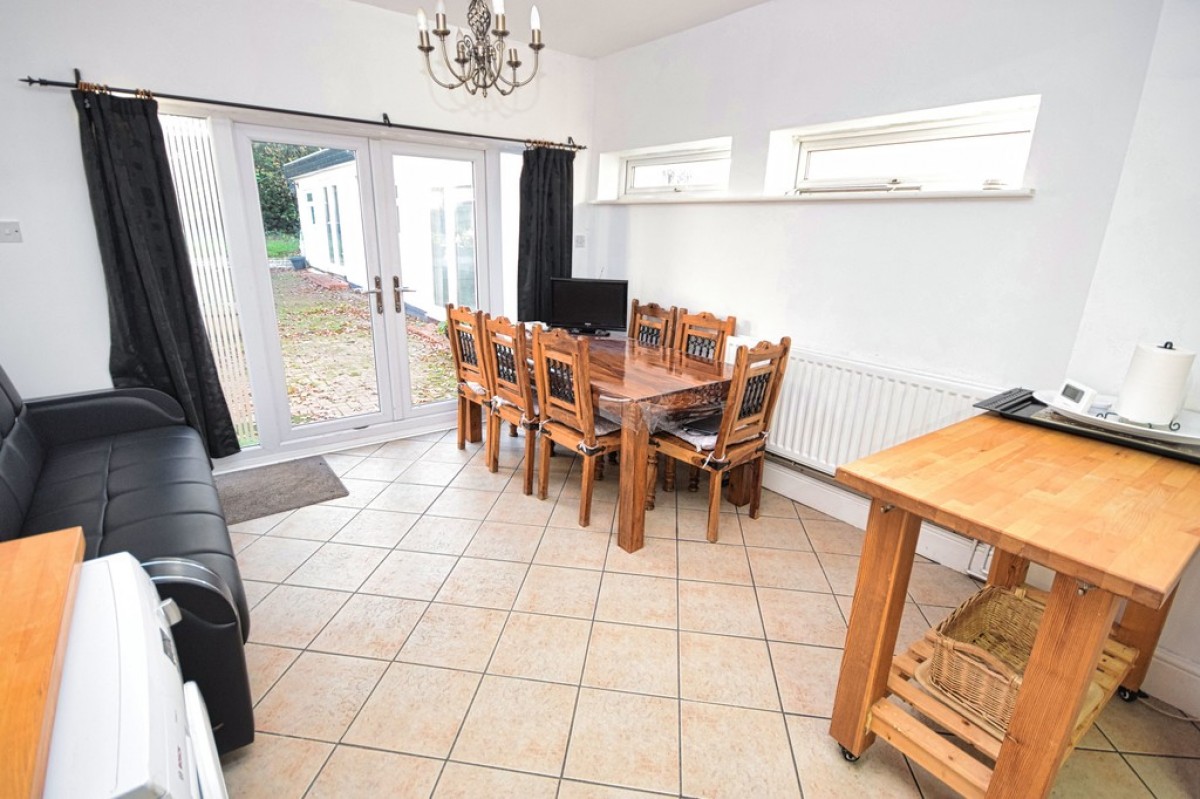 Hamlet Road, Hall Green