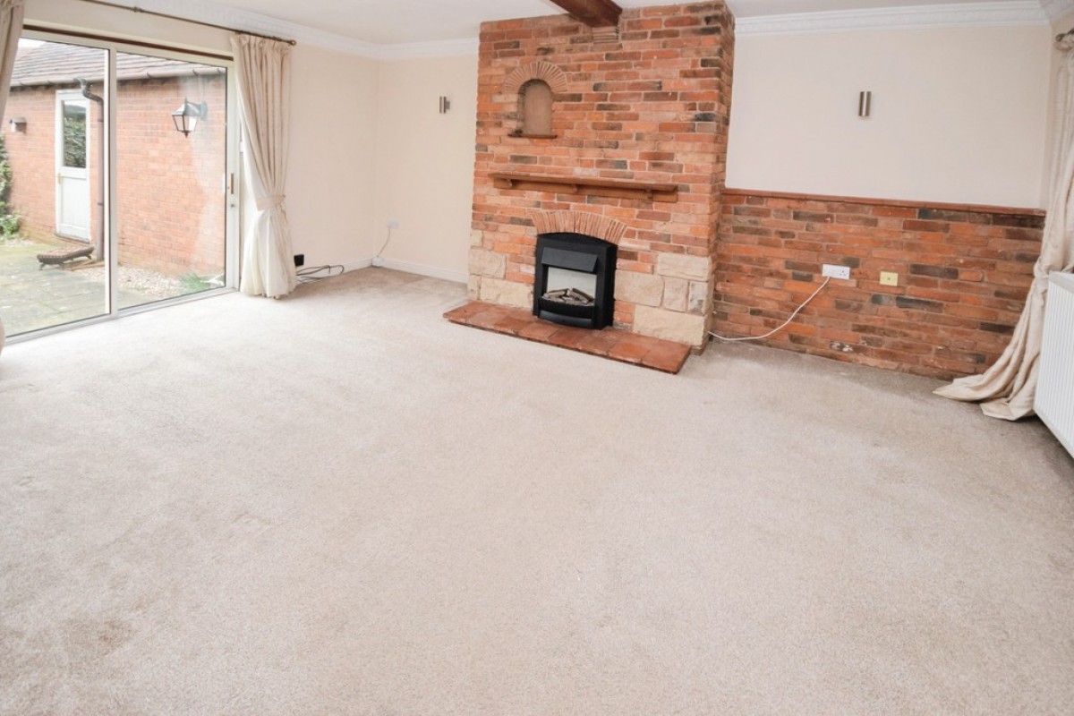 Stonebow Avenue, Solihull