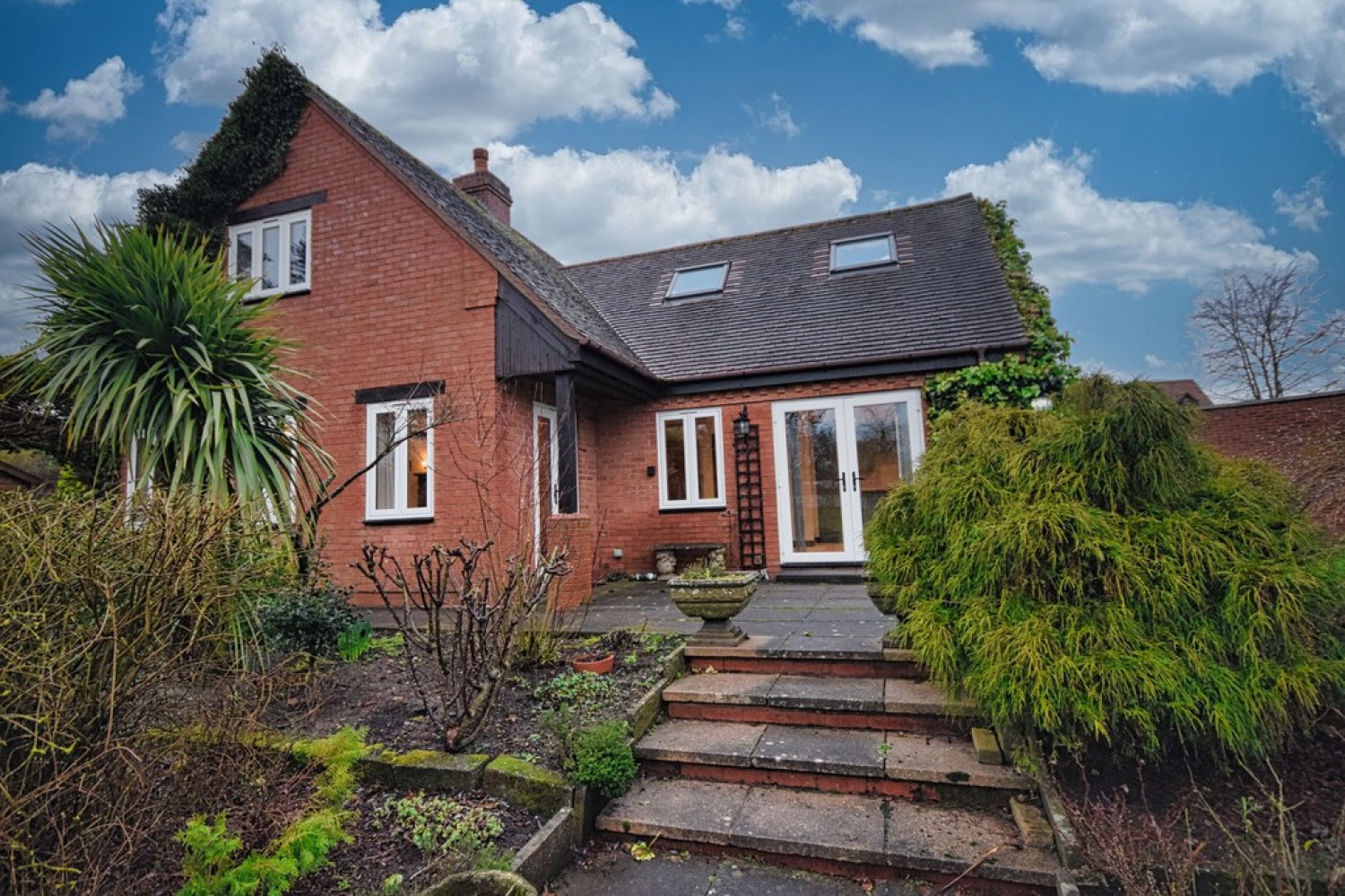 3 bedroom House for Letting Spring Lane, Lapworth