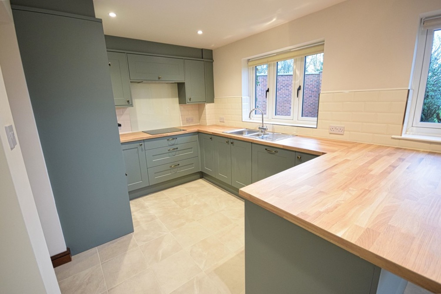 3 bedroom House for Letting Spring Lane, Lapworth