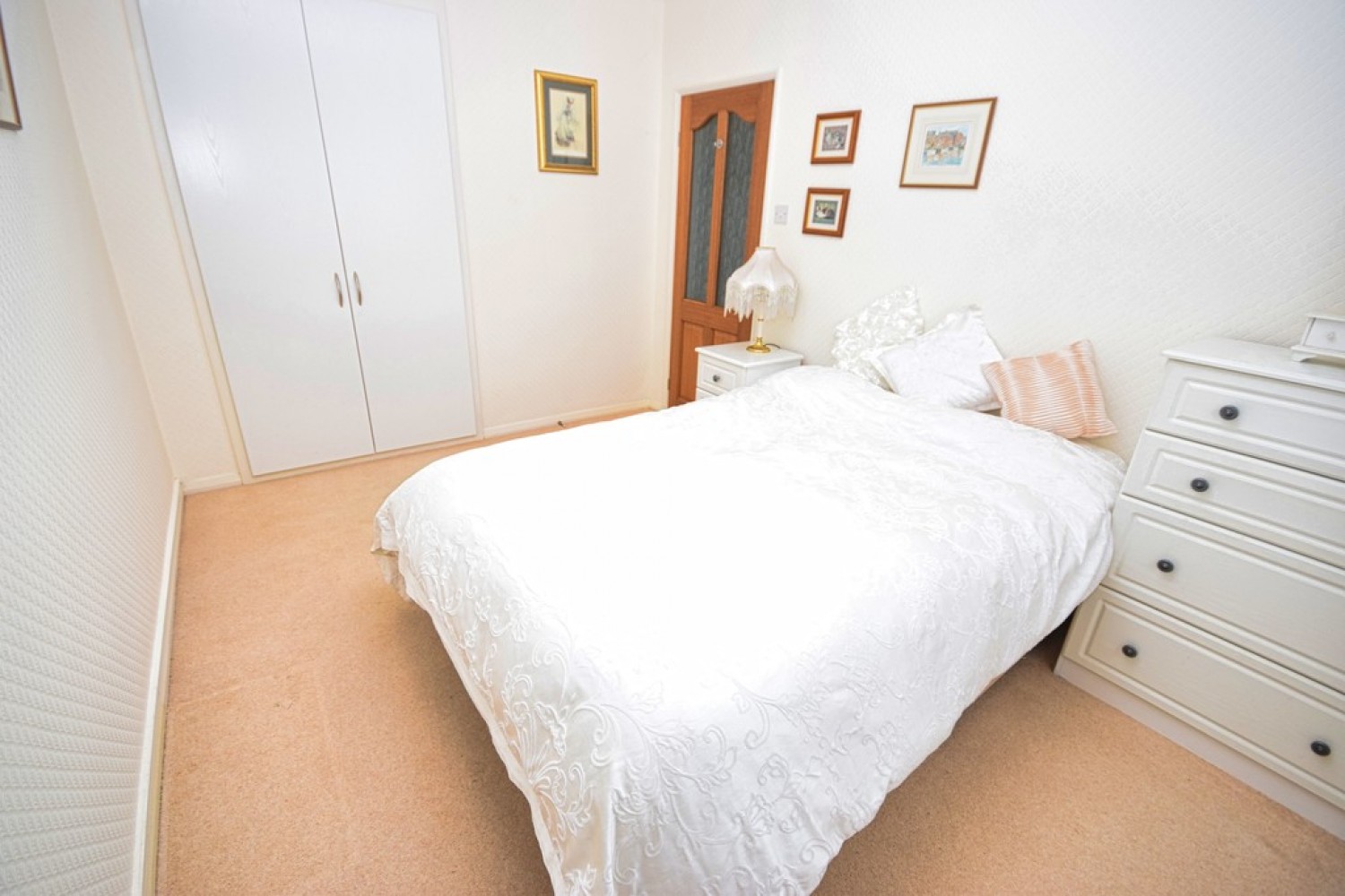 2 bedroom Flat for Sale Coppice Close, Dove House Lane, Solihull