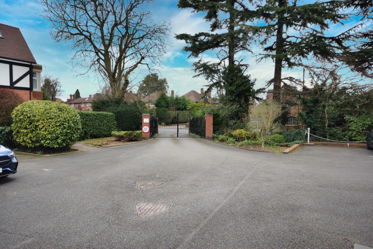 Coppice Close, Dove House Lane, Solihull