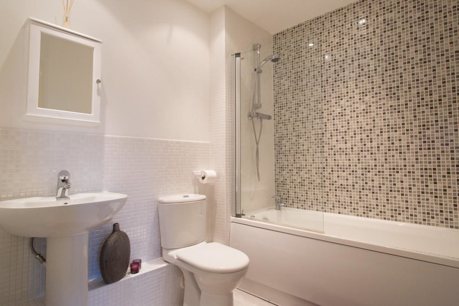 2 bedroom Flat for Letting Ellsworth House, Woodshires Road, Solihull