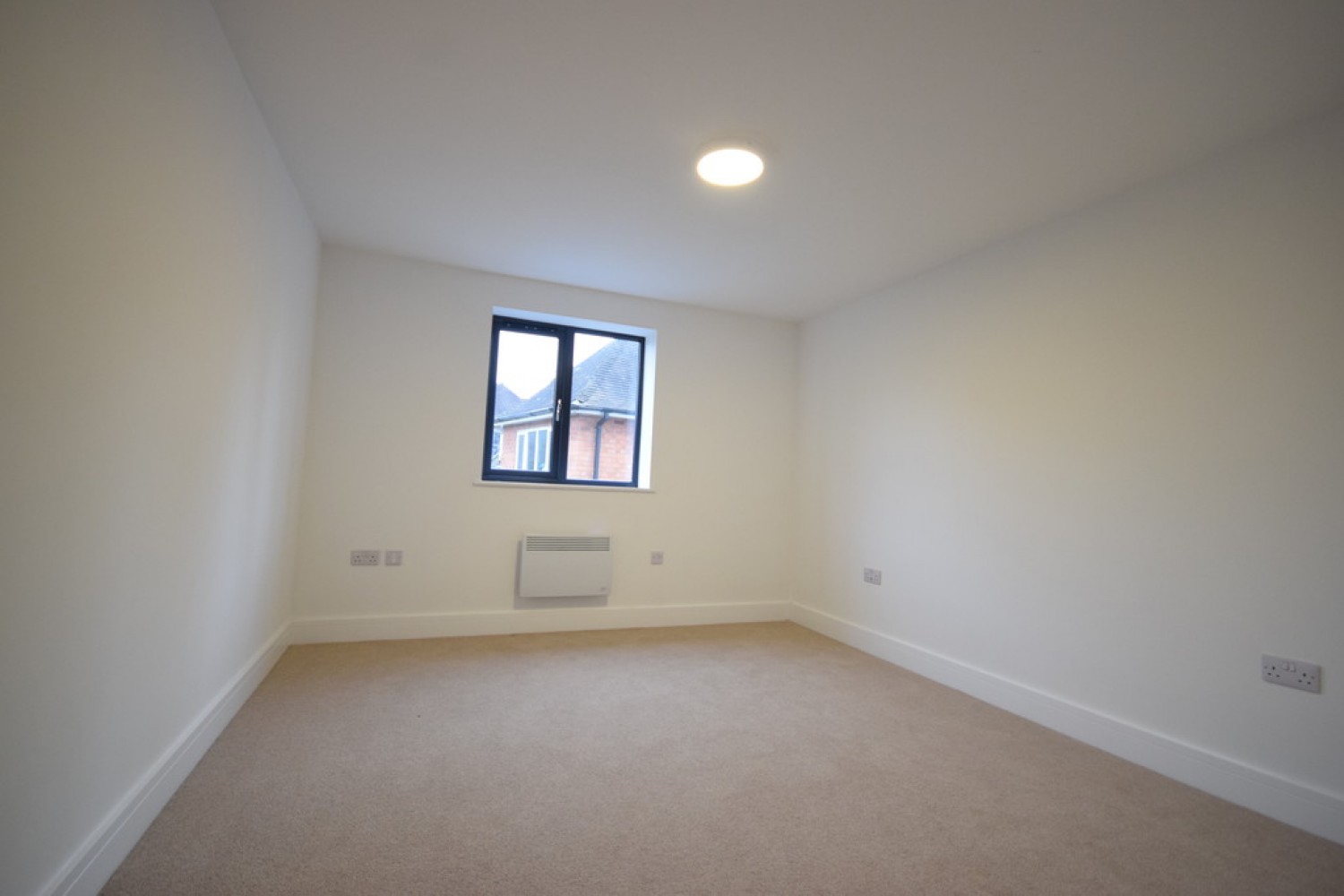 2 bedroom Flat for Letting Blossom Court, Blossomfield Road