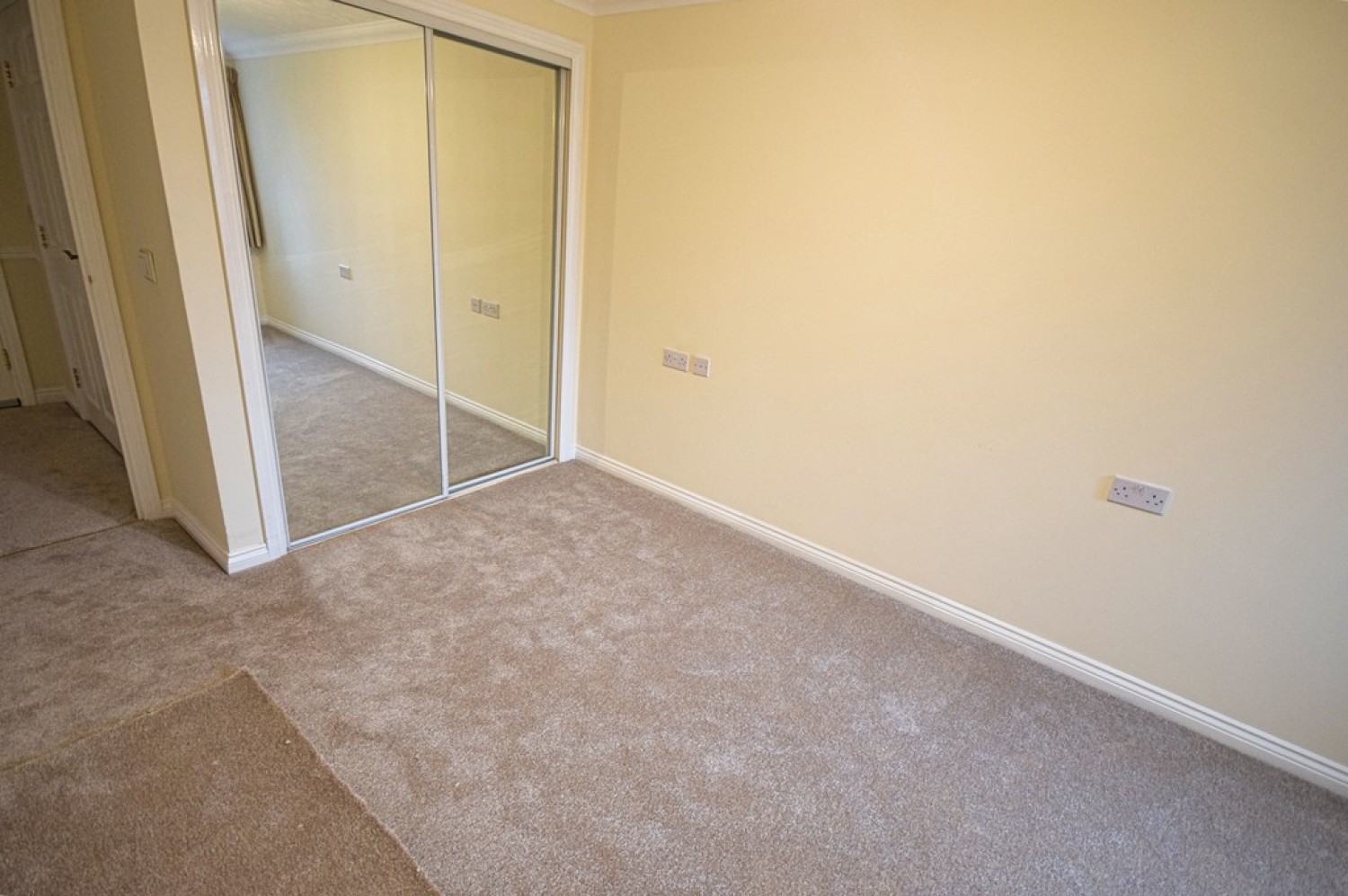 1 bedroom Property for Letting Tudor Lodge, Warwick Road, OLTON