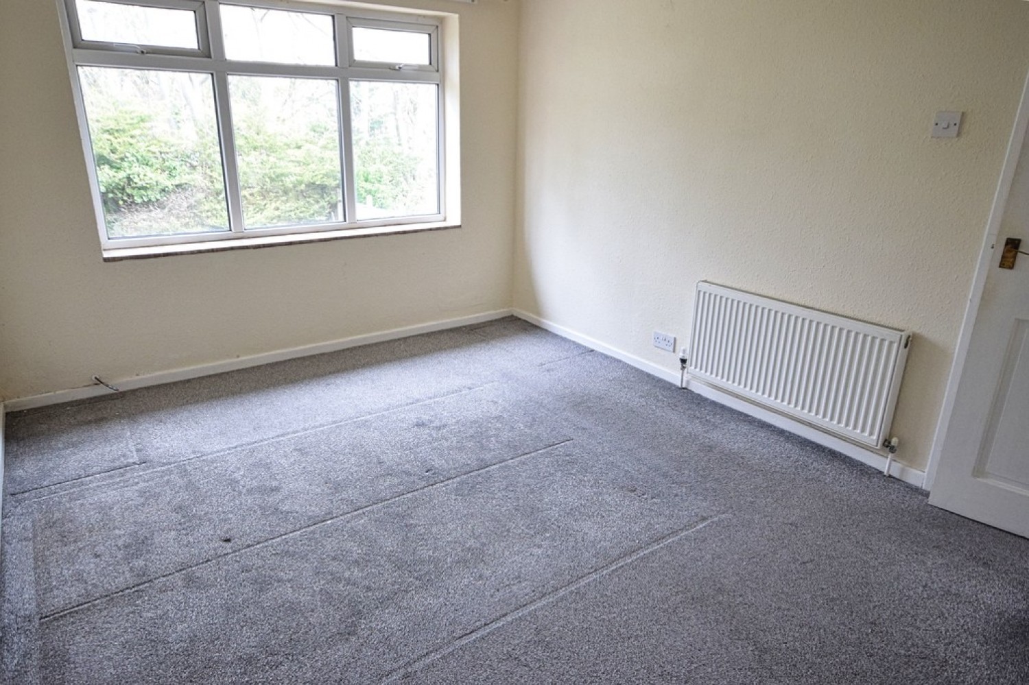 3 bedroom House for Letting Broomfields Close, Solihull