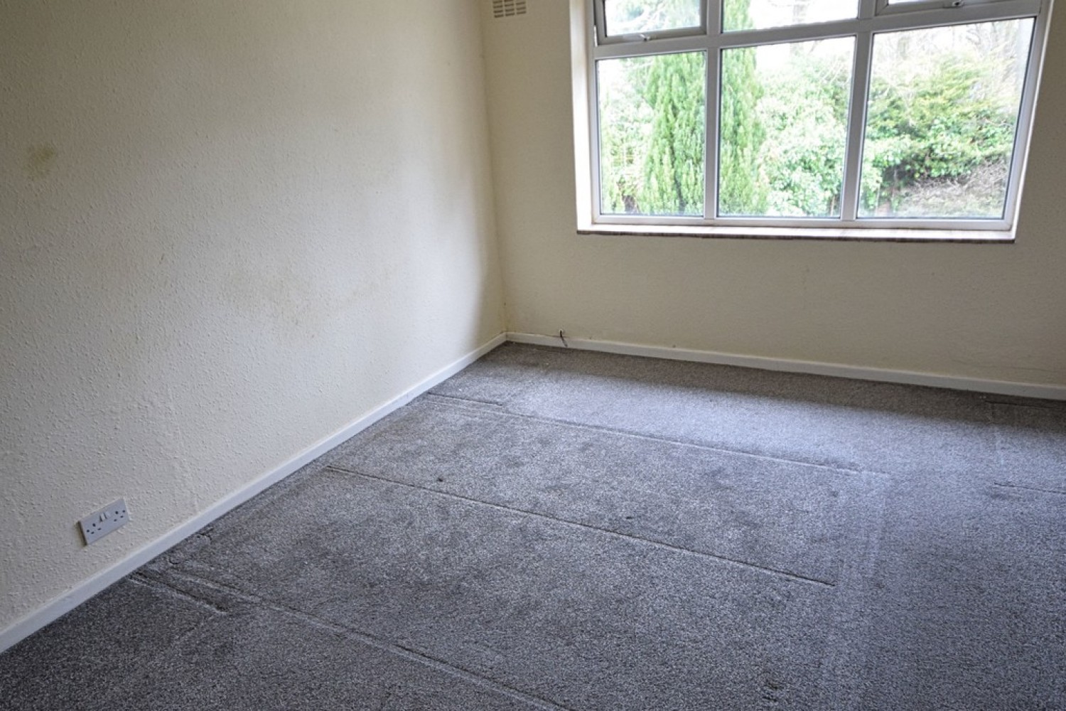 3 bedroom House for Letting Broomfields Close, Solihull