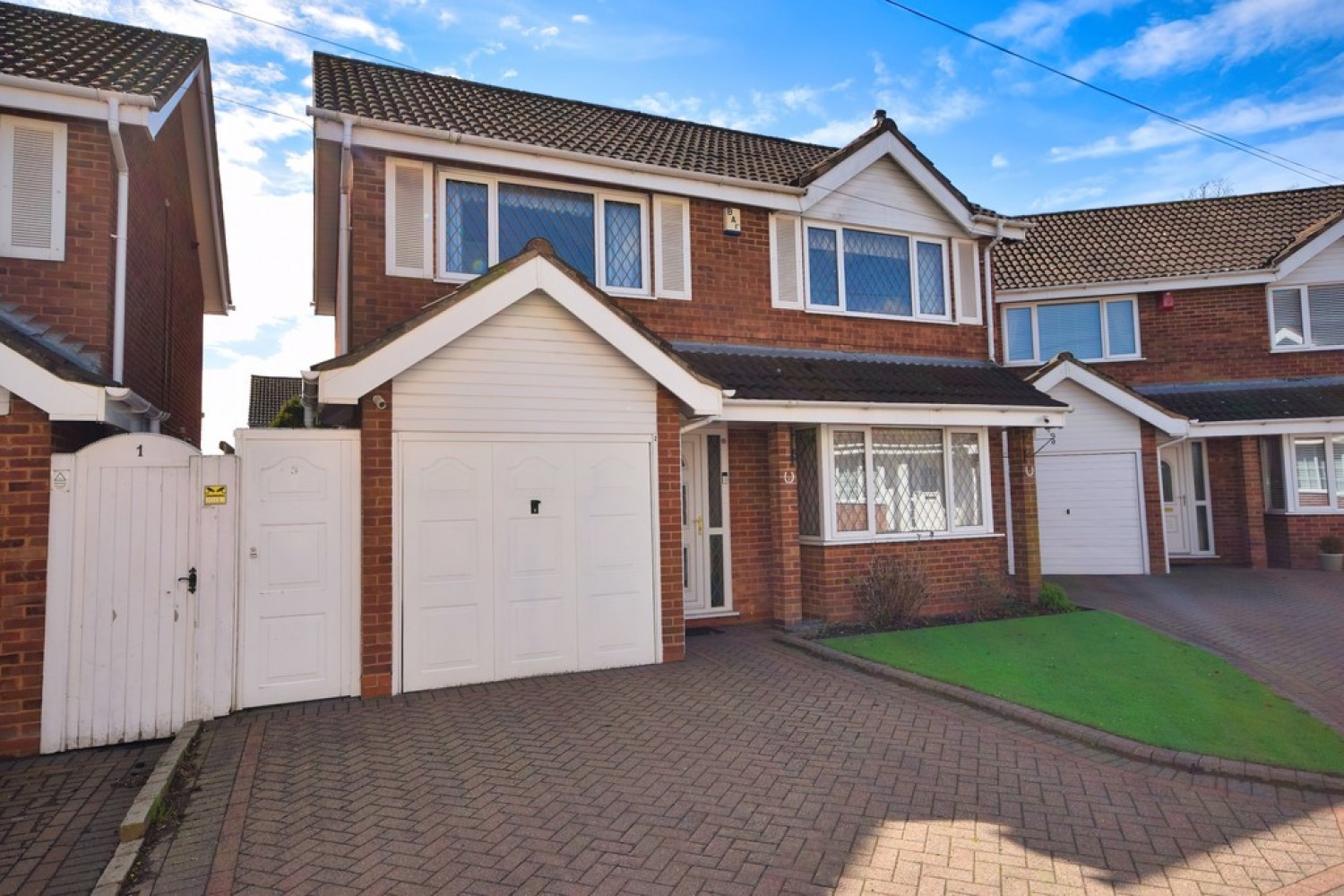 4 bedroom House for Sale The Smithy, Sheldon