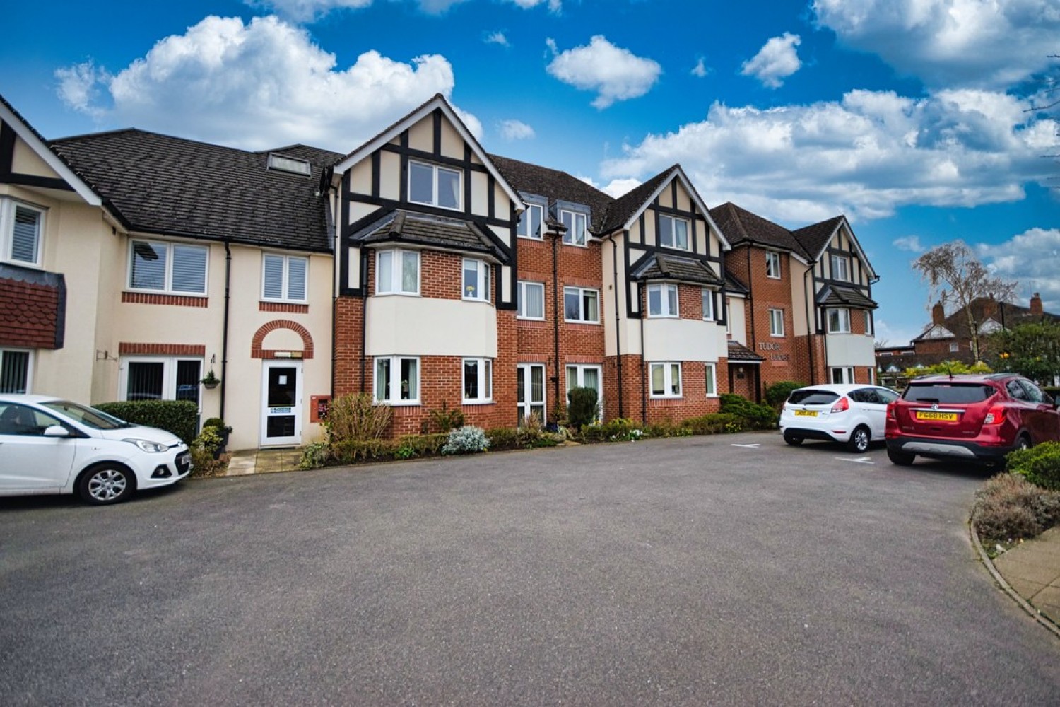 1 bedroom Property for Sale Tudor Lodge, Solihull