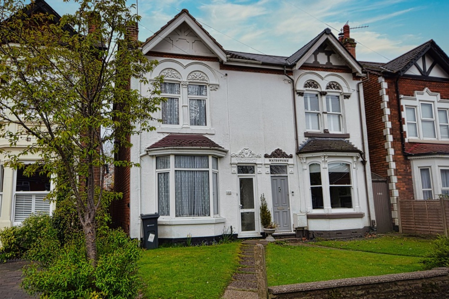 3 bedroom House for Sale Station Road, Kings Norton