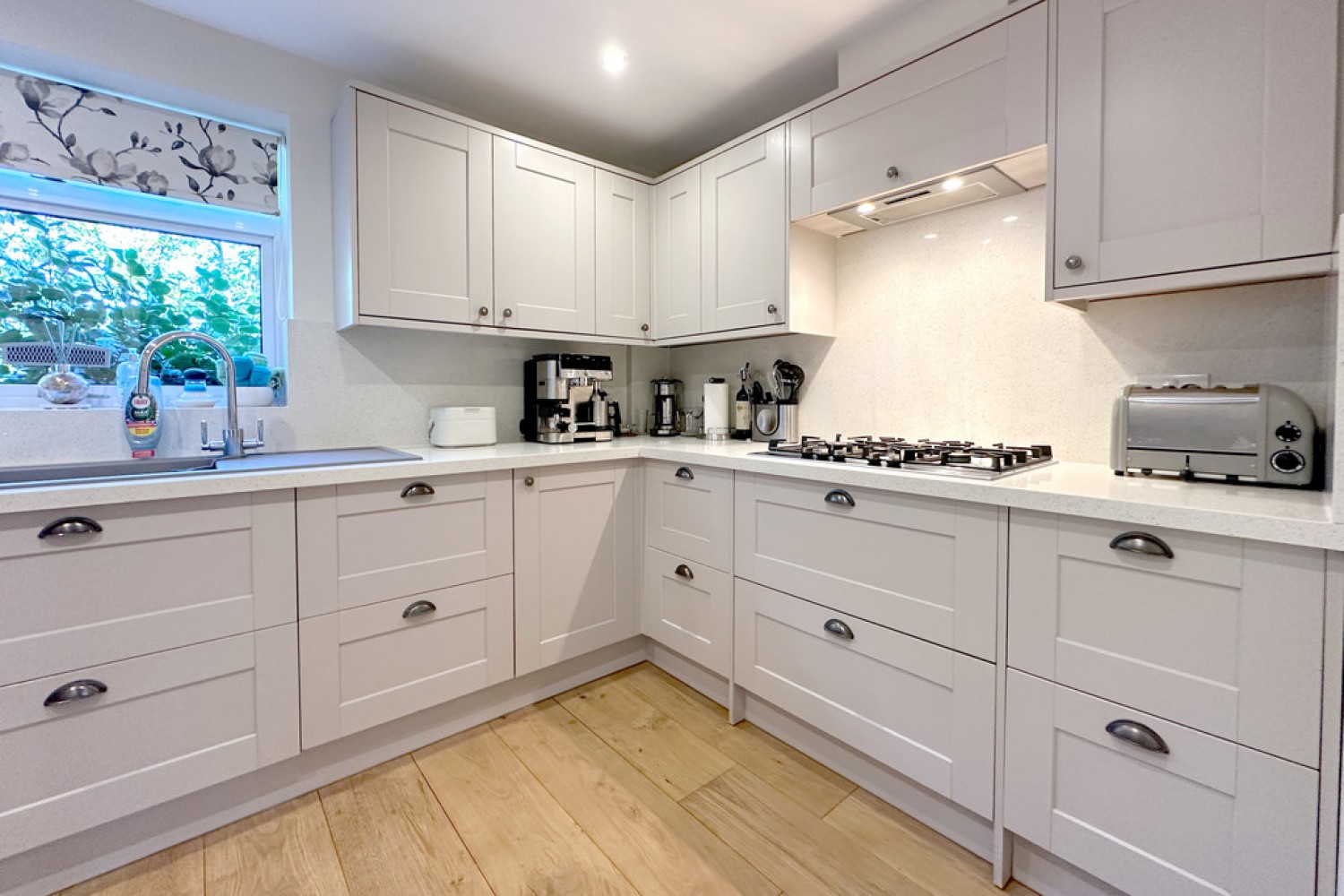 4 bedroom Bungalow for Sale Station Road, Balsall Common