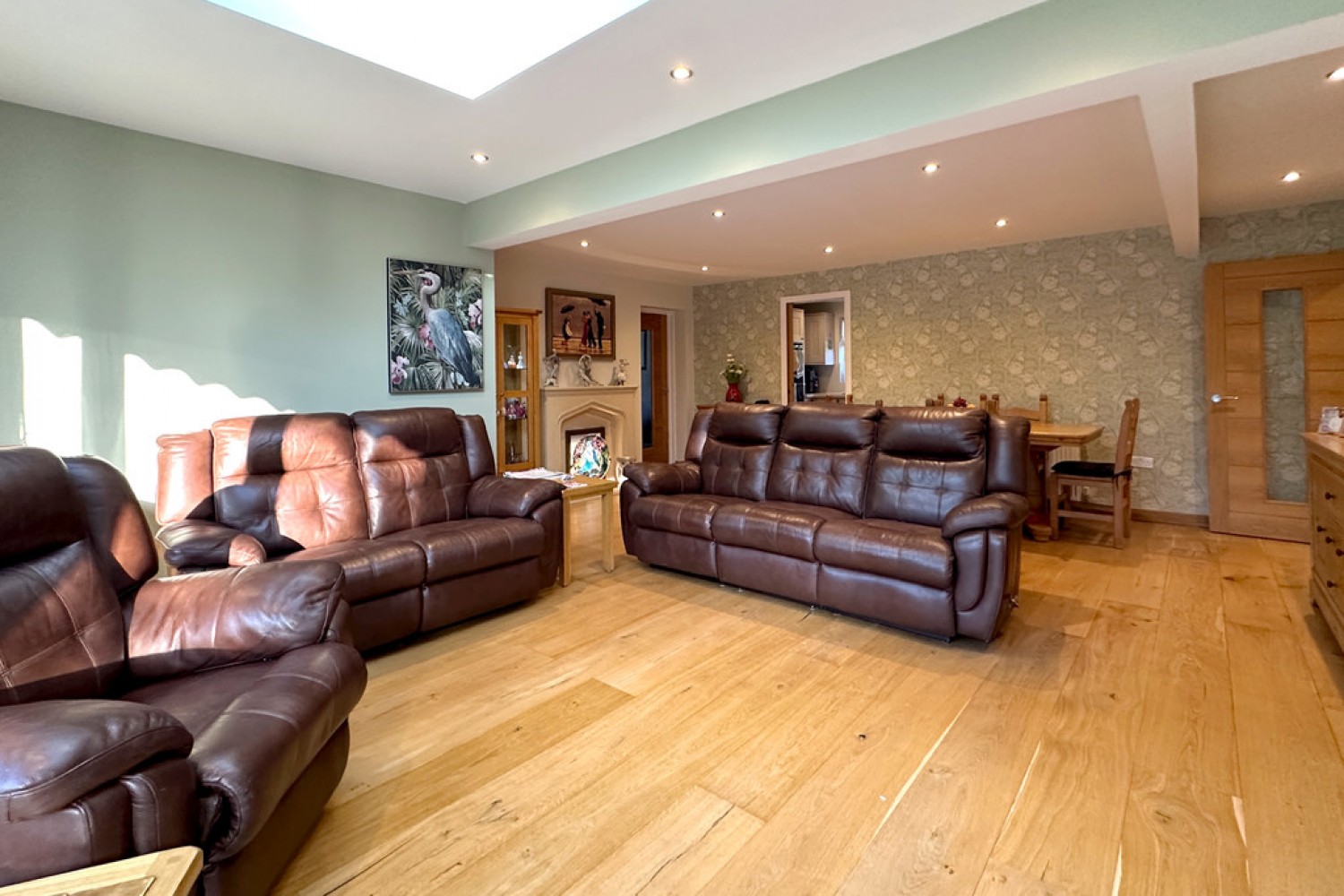 4 bedroom Bungalow for Sale Station Road, Balsall Common