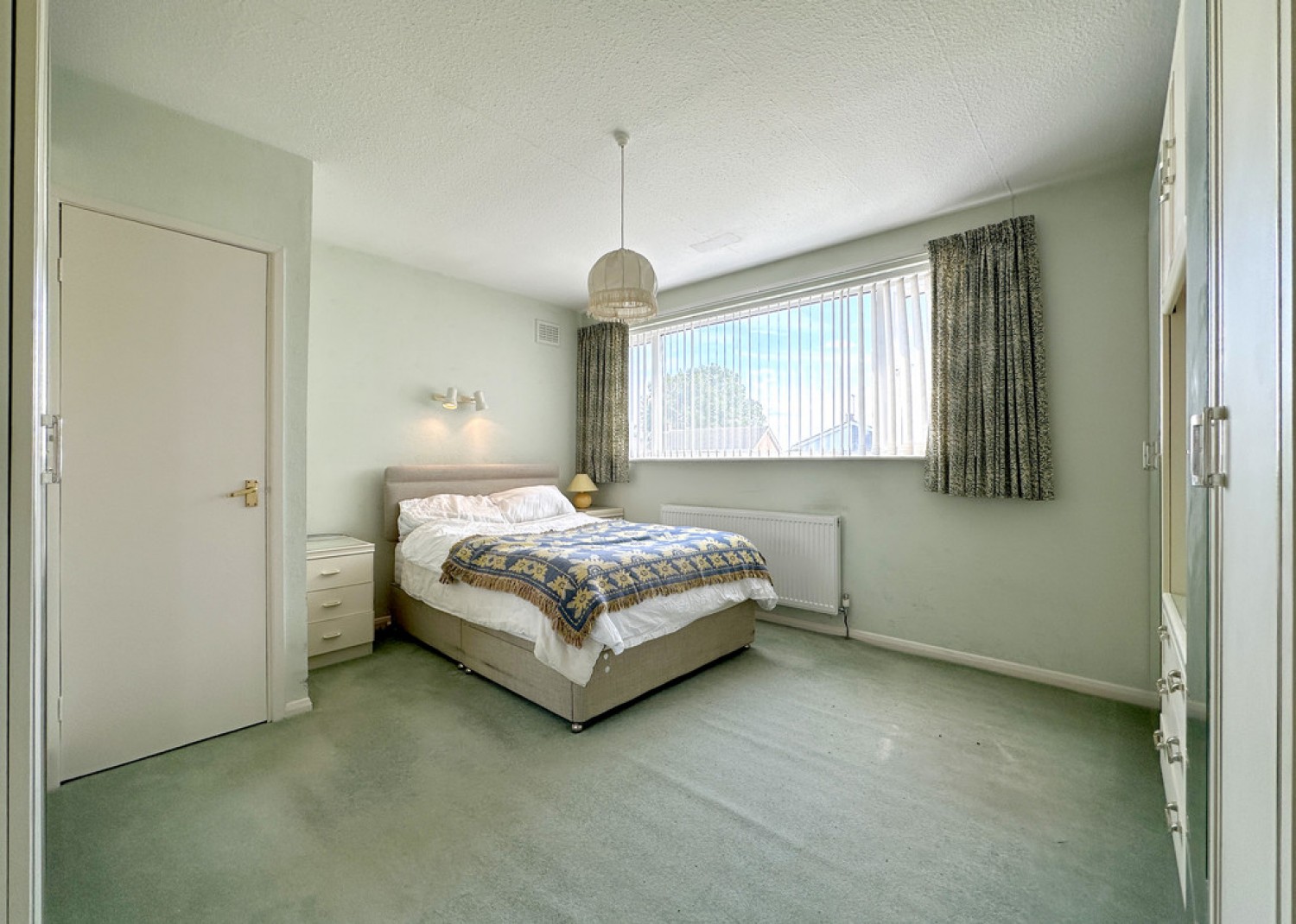 4 bedroom House for Sale Beverley Close, Balsall Common