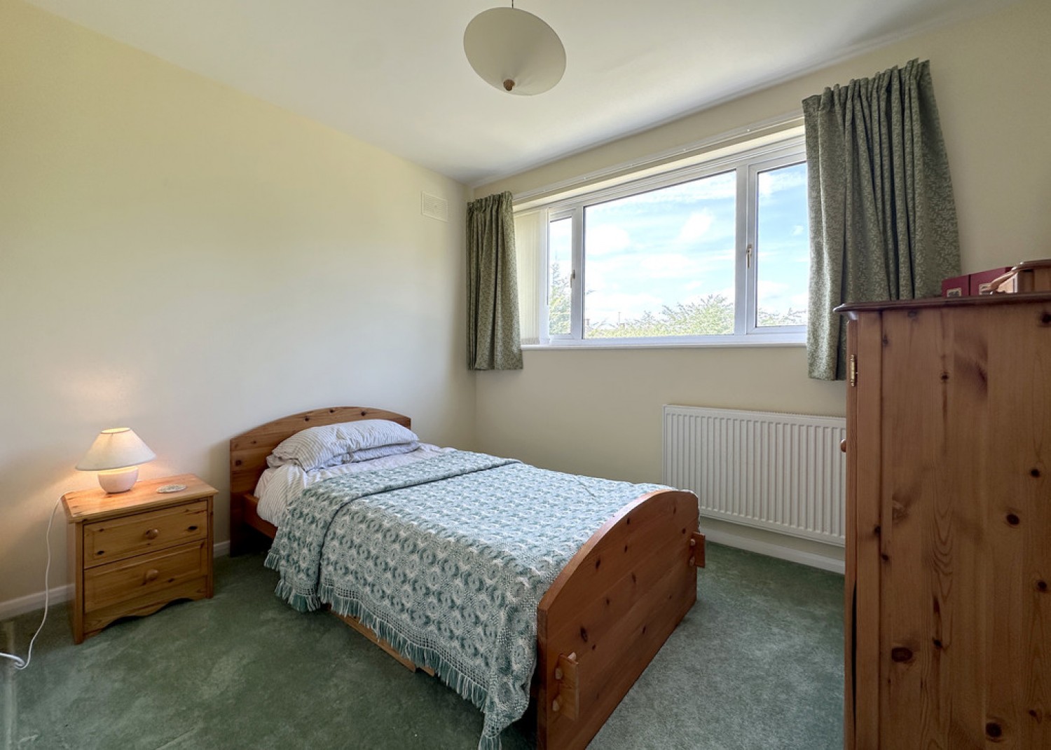 4 bedroom House for Sale Beverley Close, Balsall Common
