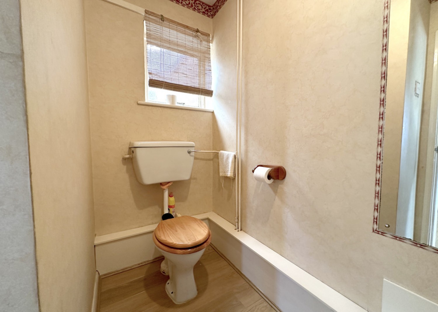 4 bedroom House for Sale Beverley Close, Balsall Common
