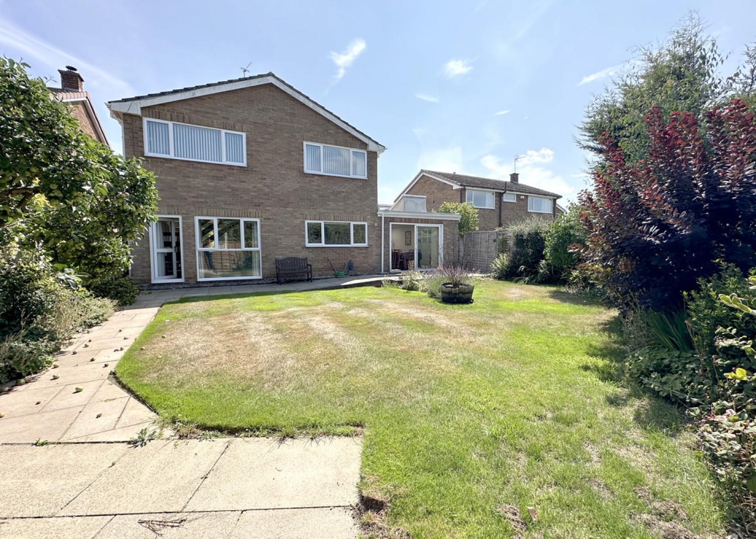 4 bedroom House for Sale Beverley Close, Balsall Common