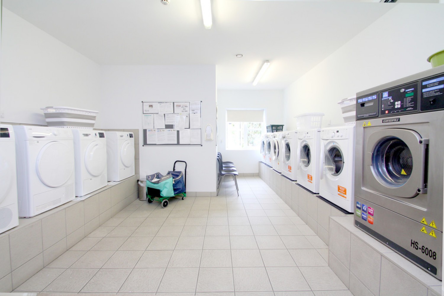 1 bedroom Flat for Sale Ravenshaw Court, 73 Four Ashes Road, Solihull